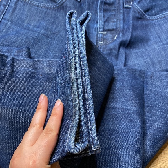 Rock and Republic Button Fly Jeans - Picture 11 of 12
